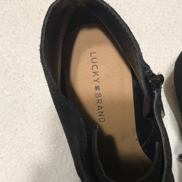 Lucky Brand boots 👢🍂🍁🪹 - Picture 5 of 7